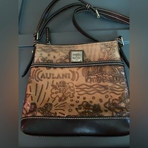 GUC Aulani Sketch Dooney & Burke Crossbody